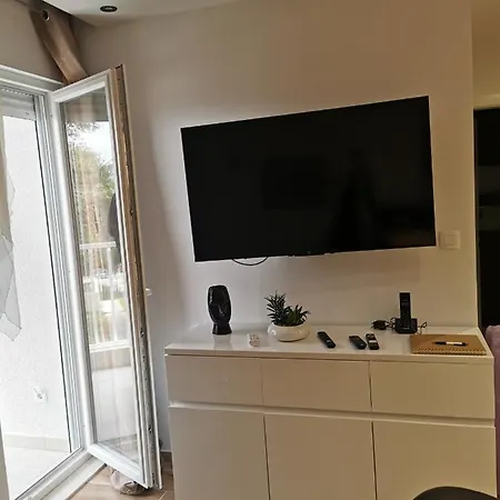 Апартаменты Apartman Zvonko